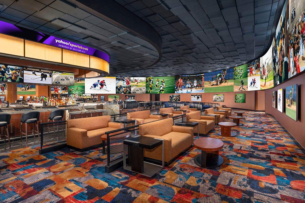 Yahoo Sportsbook Couches and Amenities